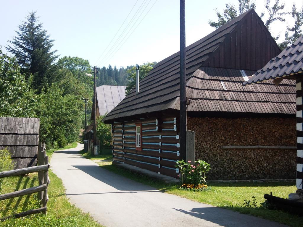 Retro Cottage Osturnia Zewnętrze zdjęcie